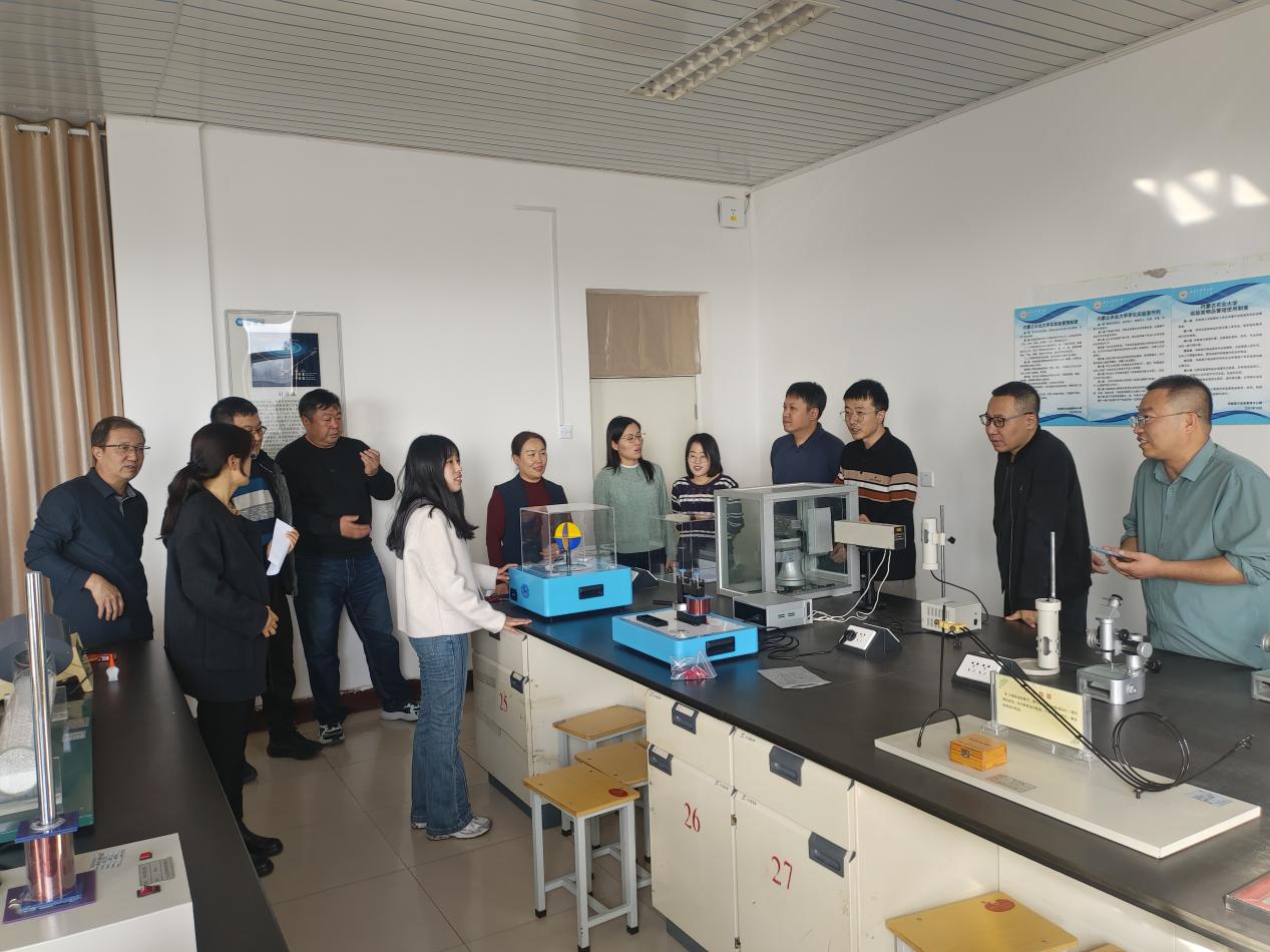 3017746b33cee4ad79268e50c568ef8