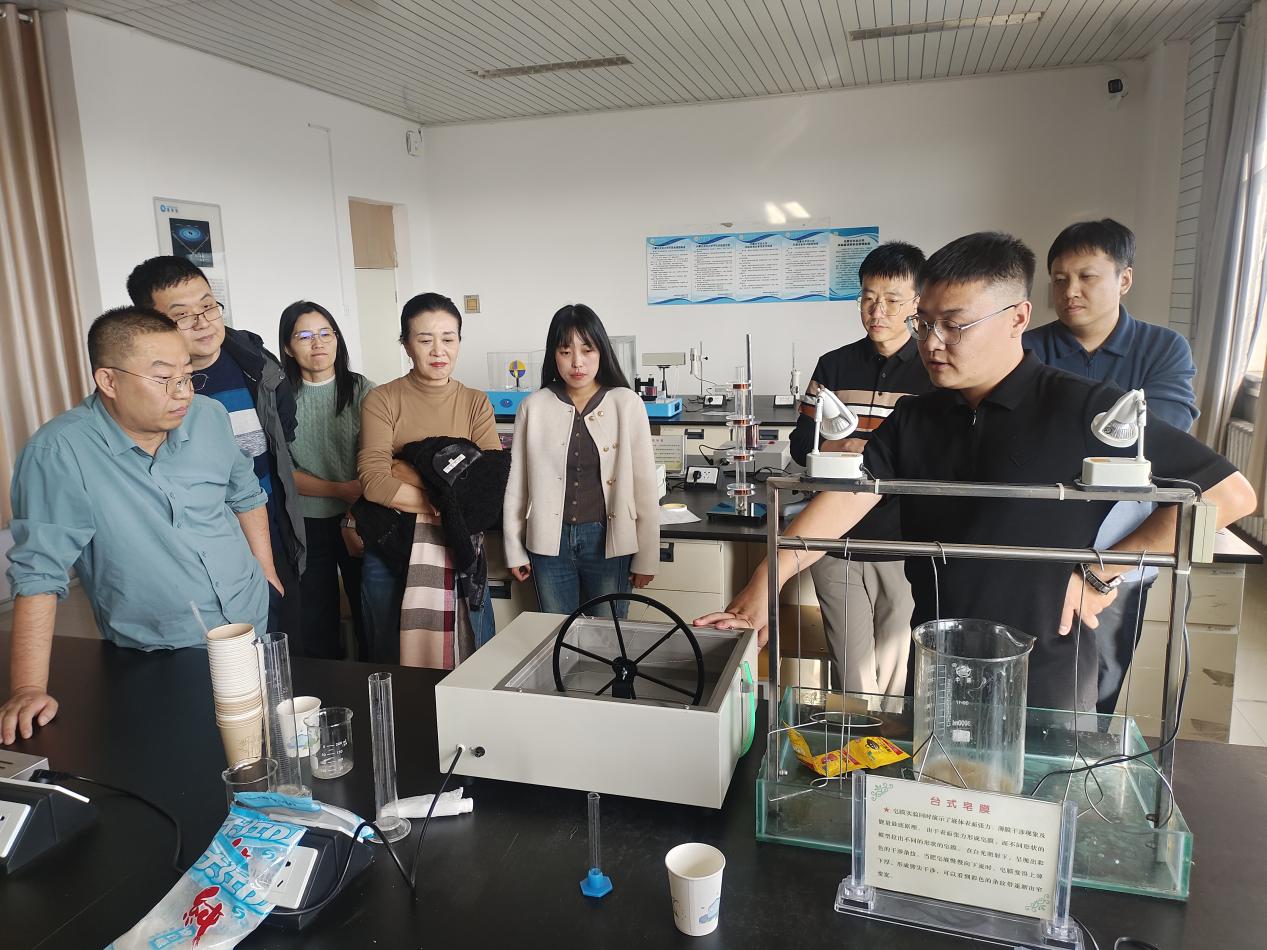 d556d0bfca068f022d1a3d86310b6b1